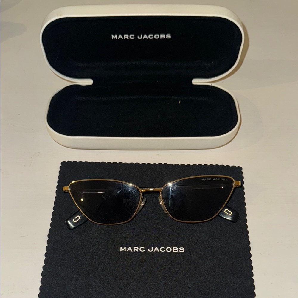 Marc Jacobs Black and Gold Women's Sunglasses